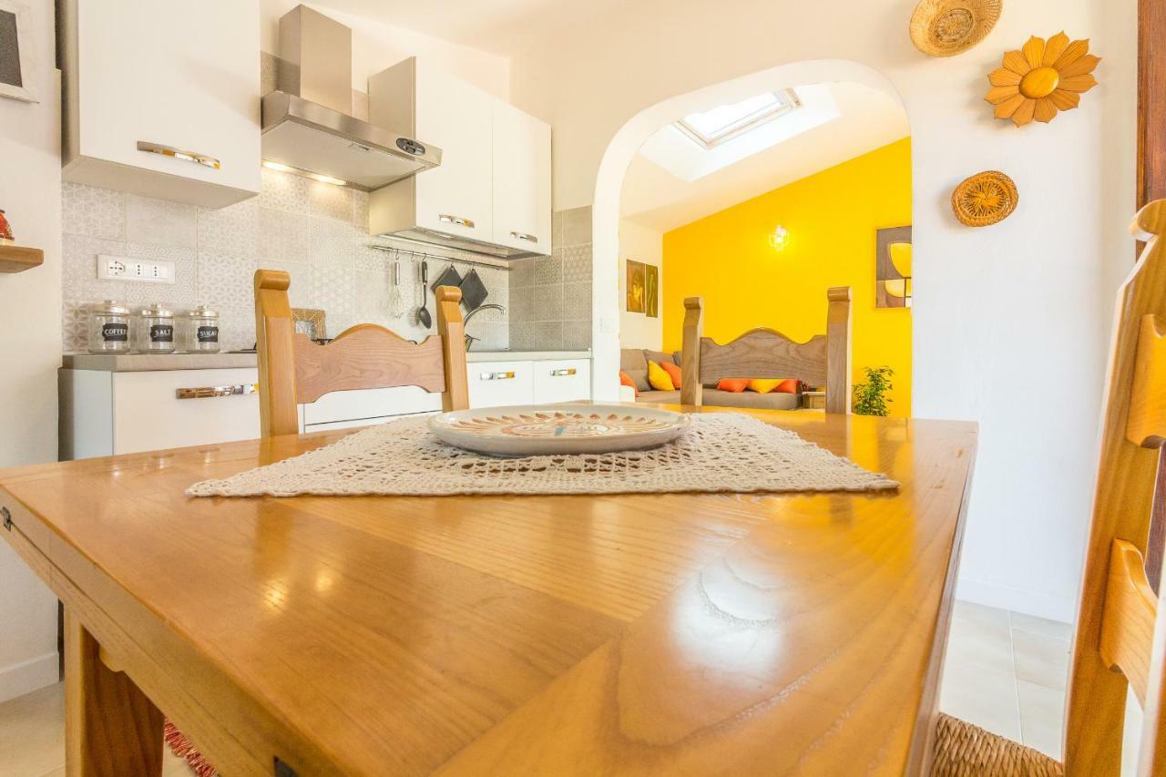 Nonna Mariuccia Apartment Padru